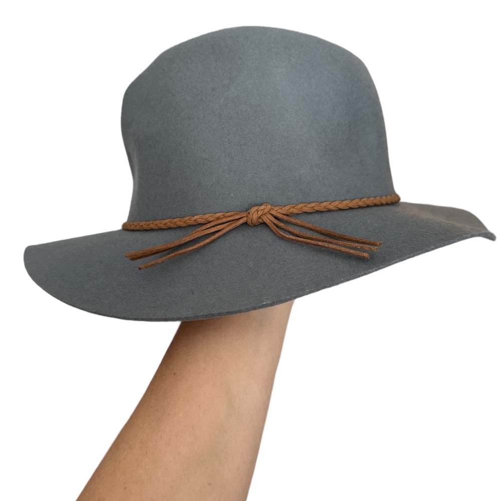 100% wool hat. Great for summer